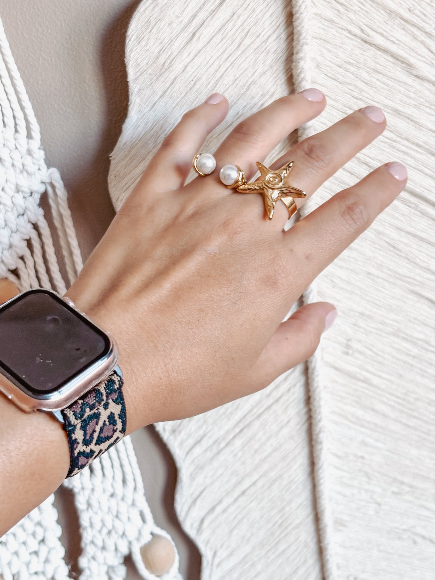 Luna Pearl Ring