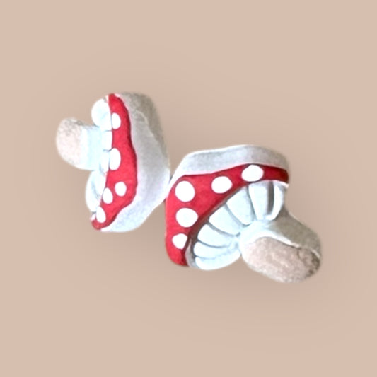 Mushroom Studs
