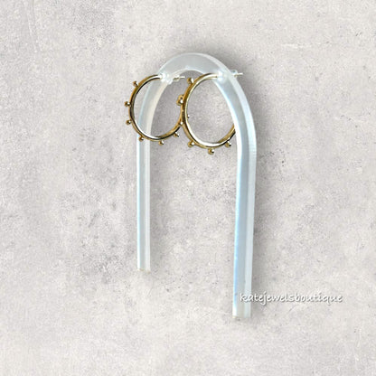 Lola Hoops